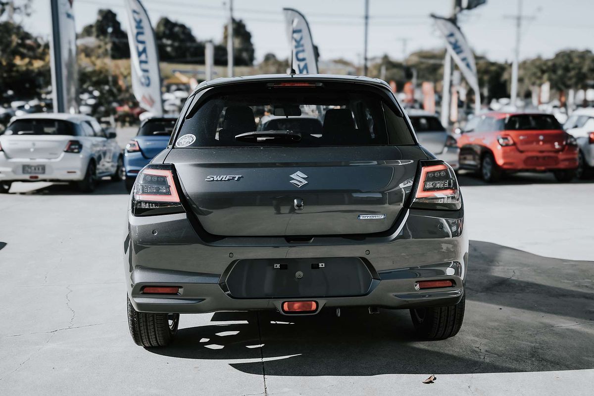 2025 Suzuki Swift Hybrid GLX UZ