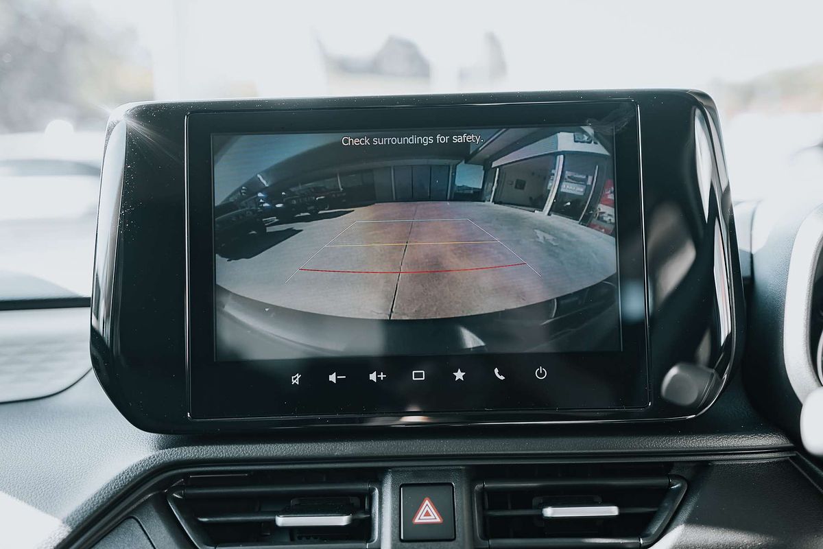 2025 Suzuki Swift Hybrid GLX UZ