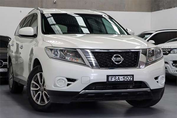 2015 Nissan Pathfinder ST R52