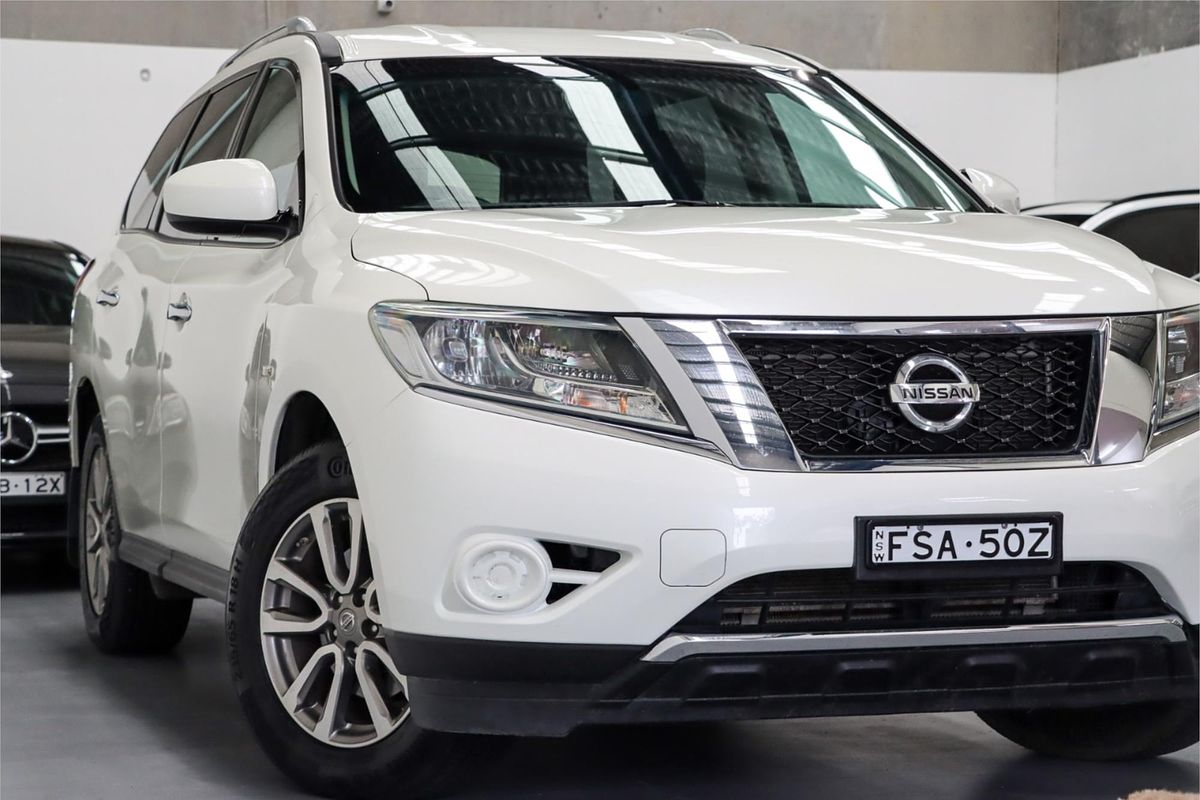 2015 Nissan Pathfinder ST R52