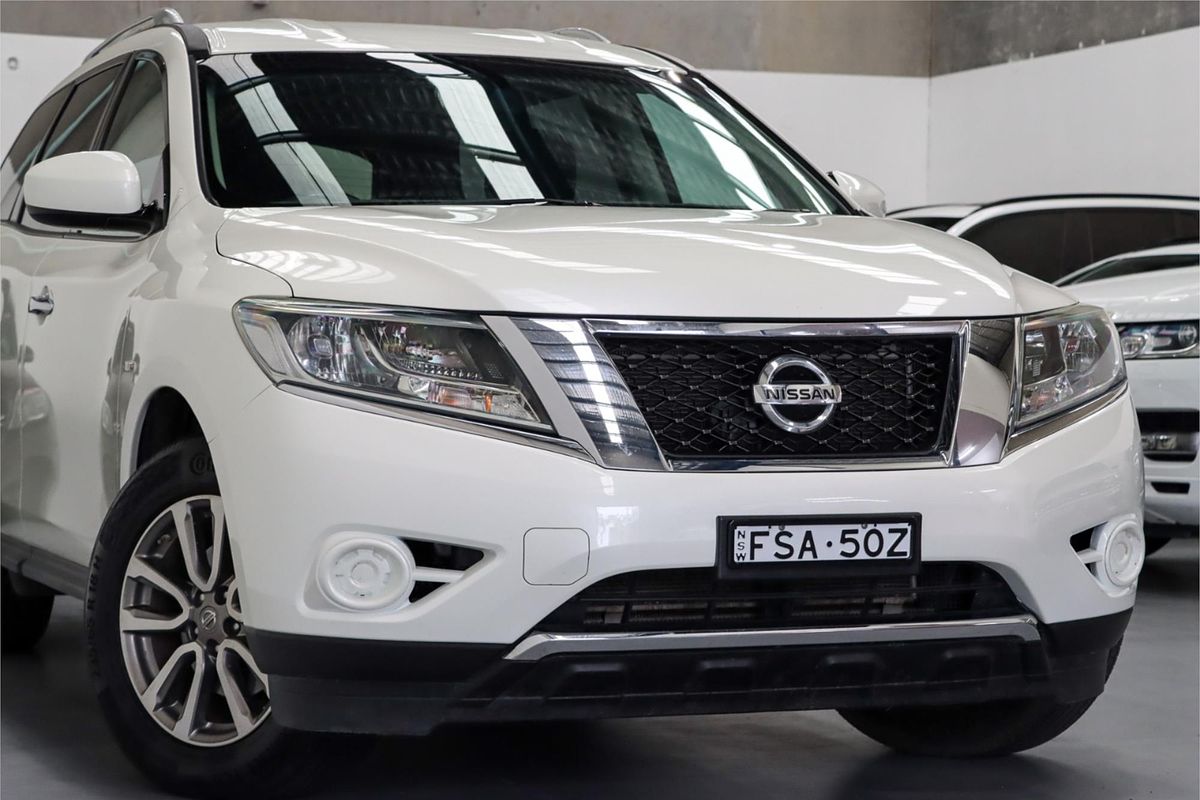2015 Nissan Pathfinder ST R52