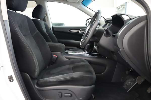 2015 Nissan Pathfinder ST R52