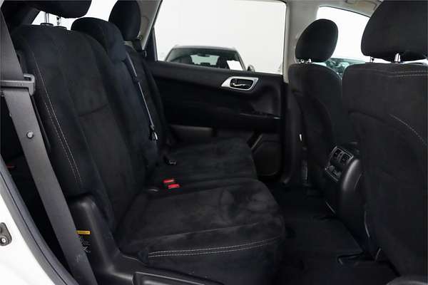 2015 Nissan Pathfinder ST R52