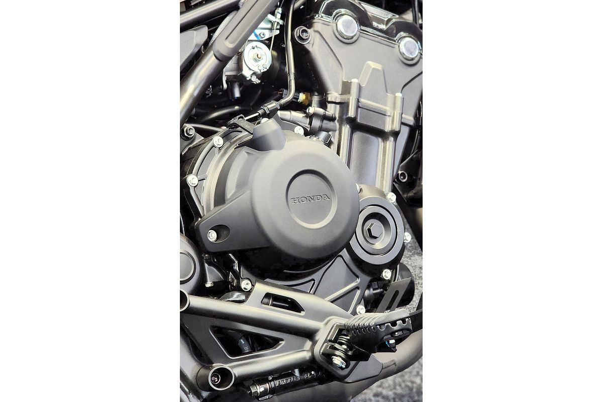 2023 Honda CMX500A2