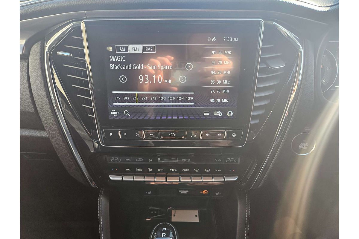 2022 Isuzu MU-X LS-T