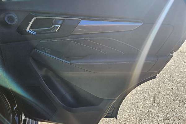 2022 Isuzu MU-X LS-T