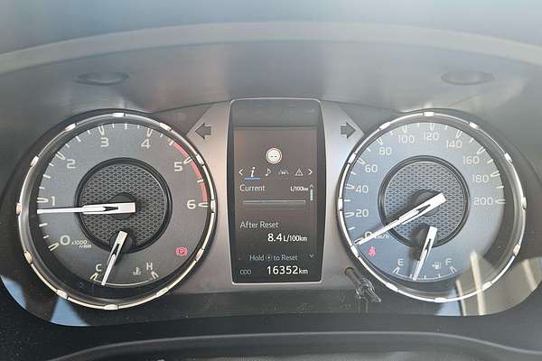 2023 Toyota Hilux