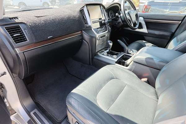 2016 Toyota Landcruiser VX VDJ200R