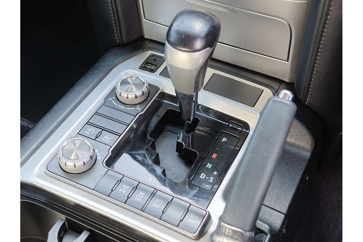 2016 Toyota Landcruiser VX VDJ200R