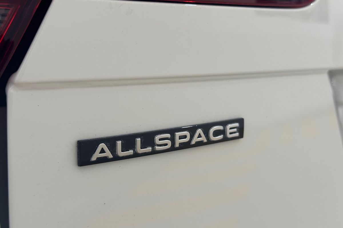 2023 Volkswagen Tiguan 162TSI R-Line Allspace 5N