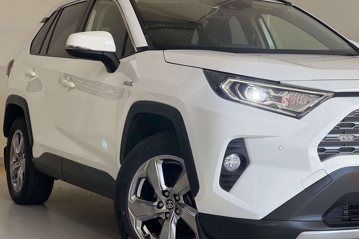 2020 Toyota RAV4 GXL AXAH52R