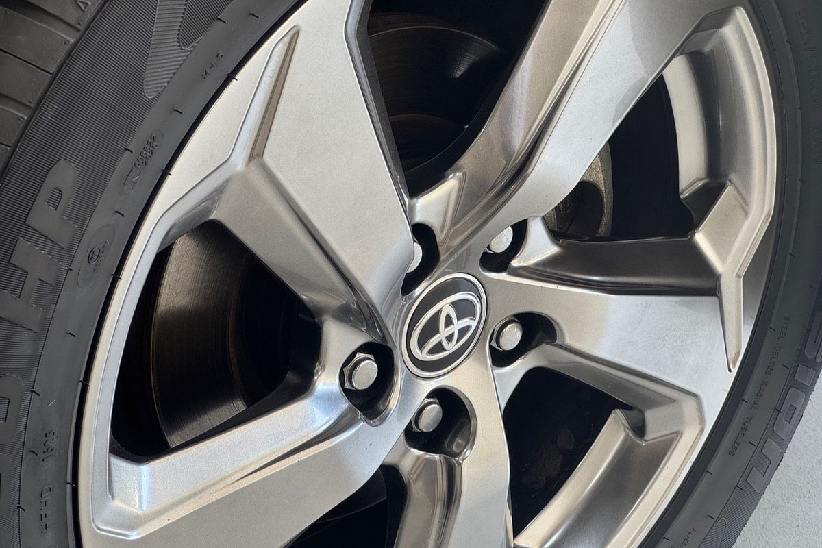 2020 Toyota RAV4 GXL AXAH52R