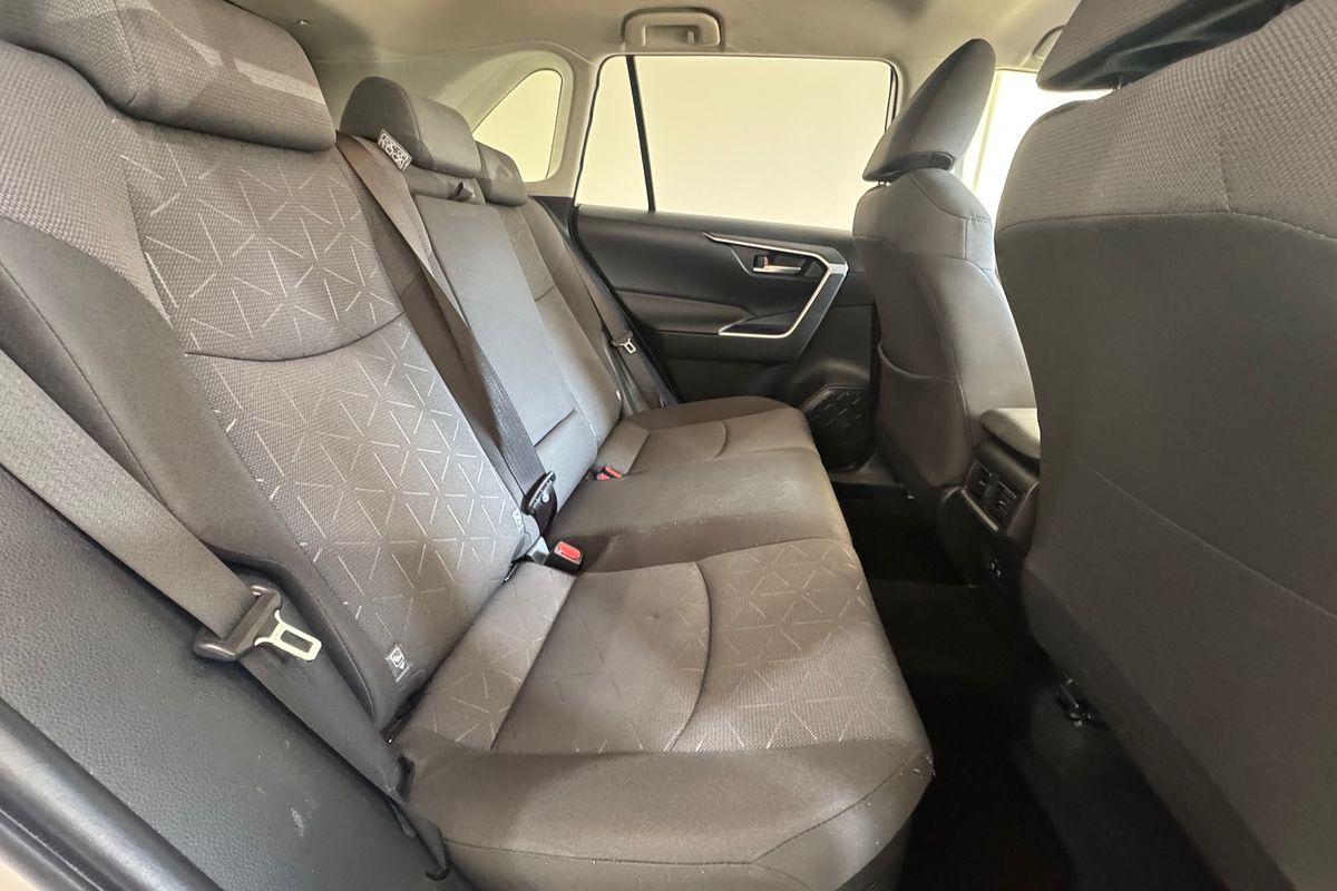 2020 Toyota RAV4 GXL AXAH52R