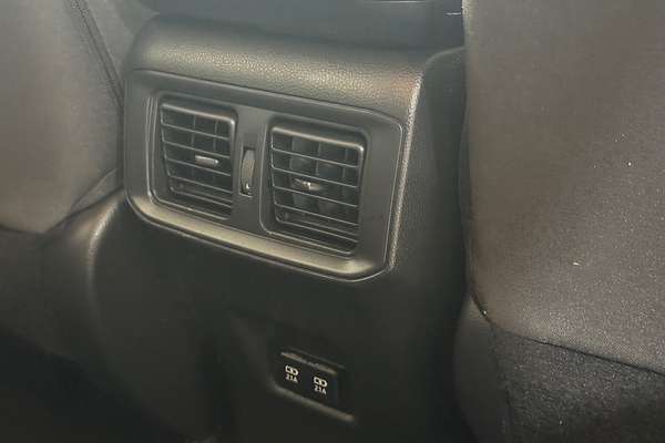 2020 Toyota RAV4 GXL AXAH52R