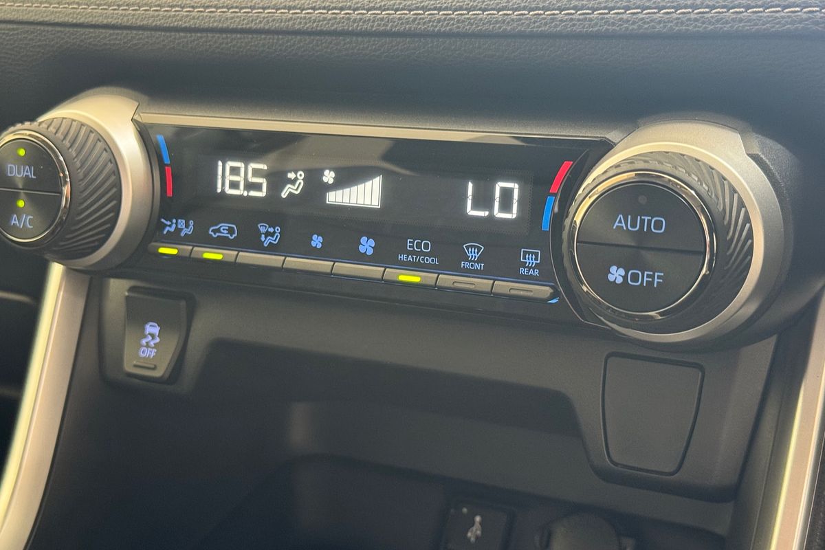 2020 Toyota RAV4 GXL AXAH52R