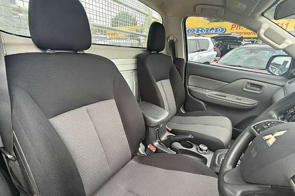 2018 Mitsubishi Triton GLX MQ 4X4