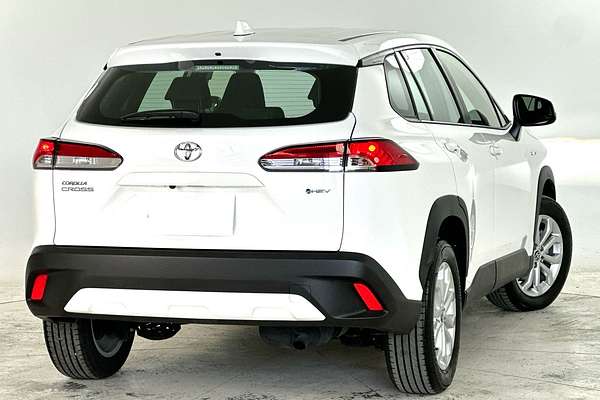 2024 Toyota Corolla Cross GX MXGH10R