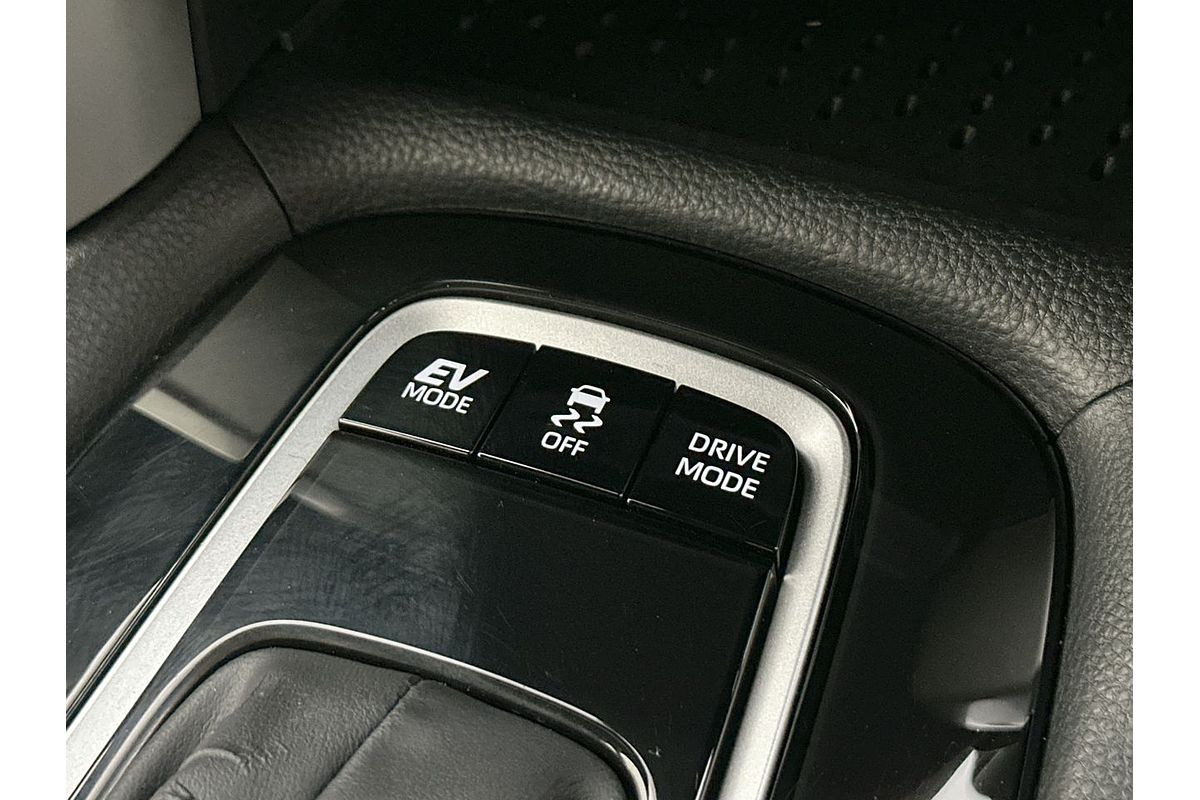 2024 Toyota Corolla Cross GX MXGH10R