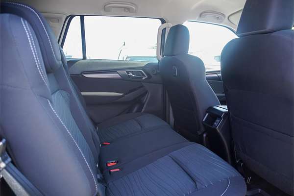 2023 Isuzu MU-X LS-U