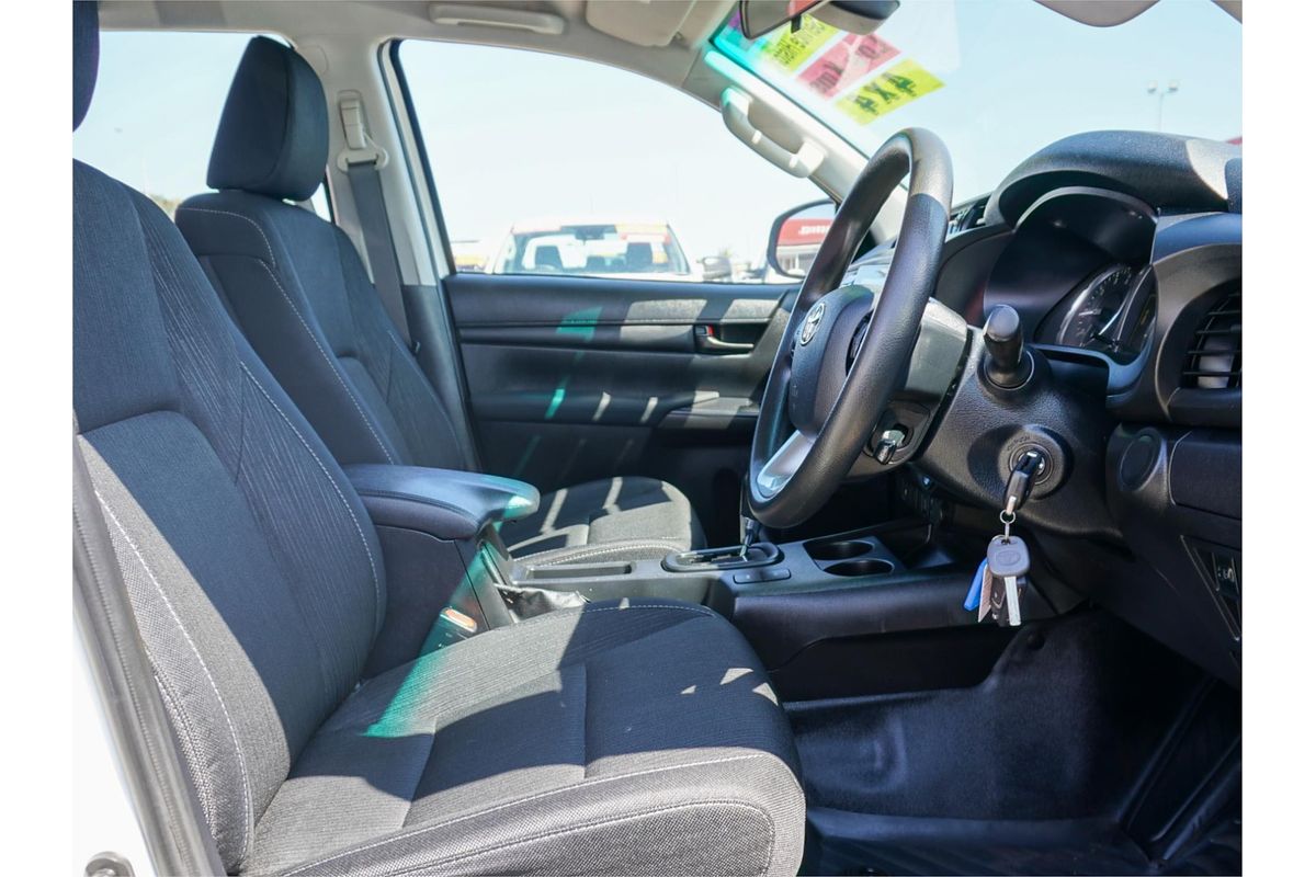 2022 Toyota Hilux SR GUN126R 4X4