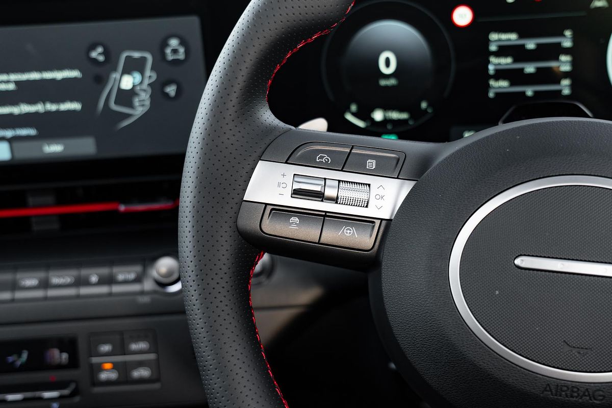 2025 Hyundai Kona Premium N Line SX2.V3