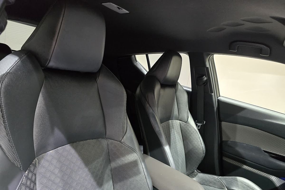 2022 Toyota C-HR Koba NGX10R