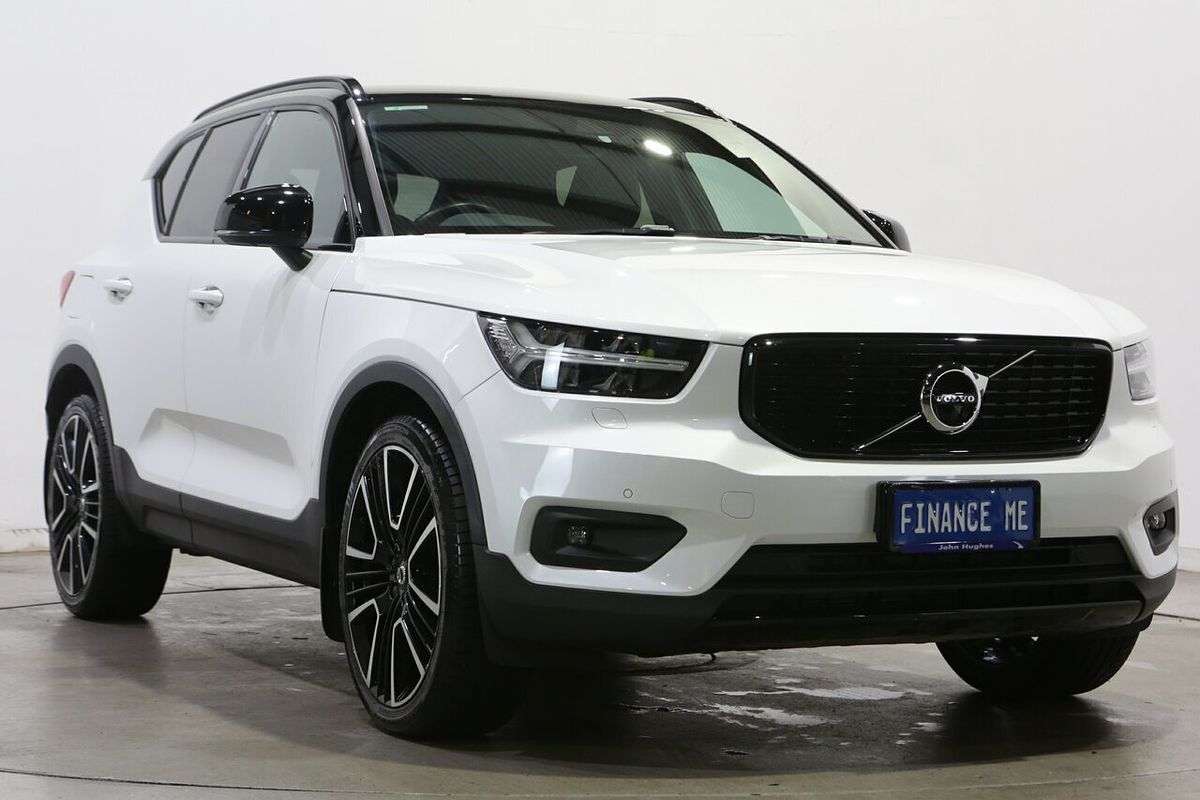 2020 Volvo XC40 T5 R-Design