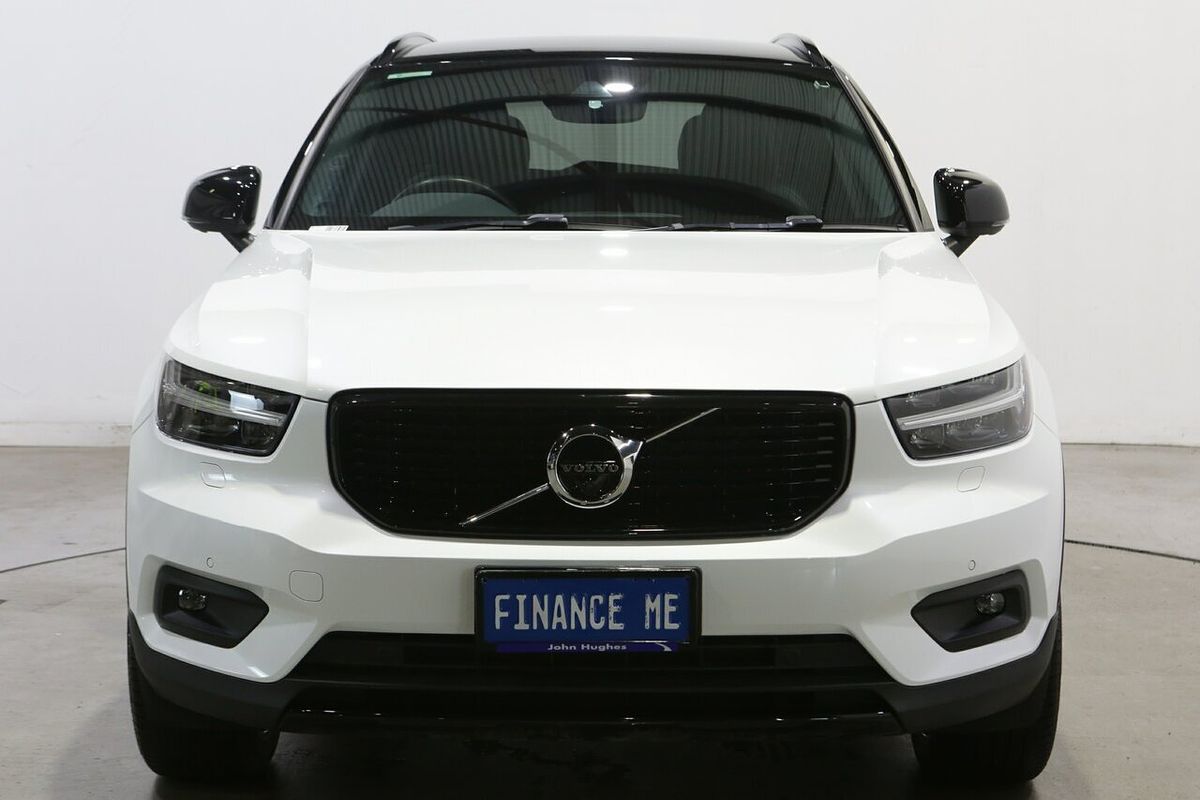 2020 Volvo XC40 T5 R-Design