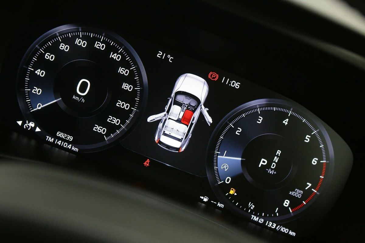 2020 Volvo XC40 T5 R-Design