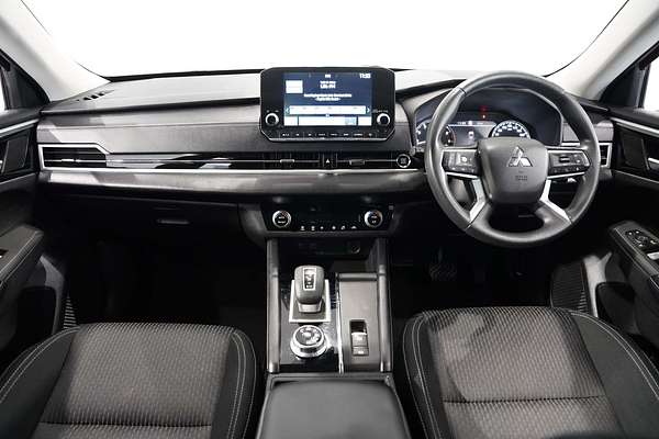 2021 Mitsubishi Outlander ES ZM