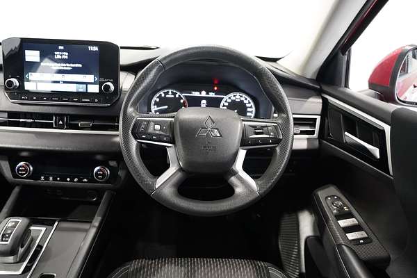 2021 Mitsubishi Outlander ES ZM