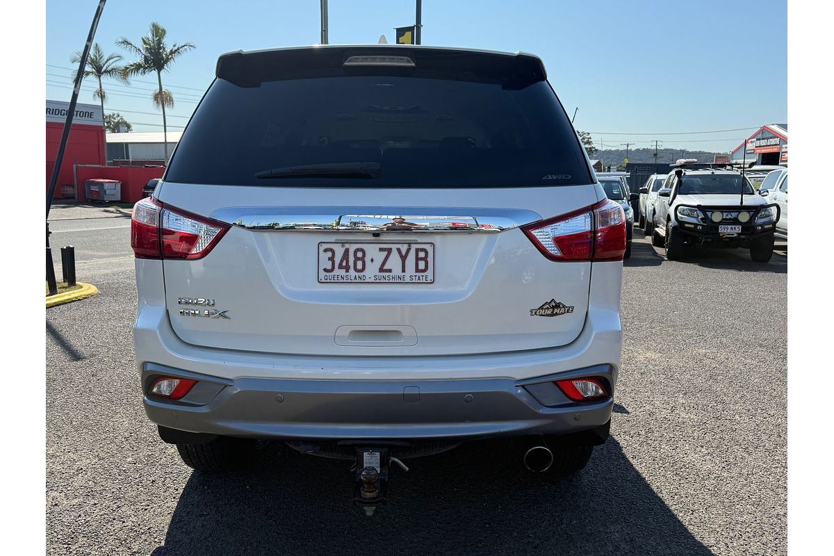 2020 Isuzu MU-X LS-T