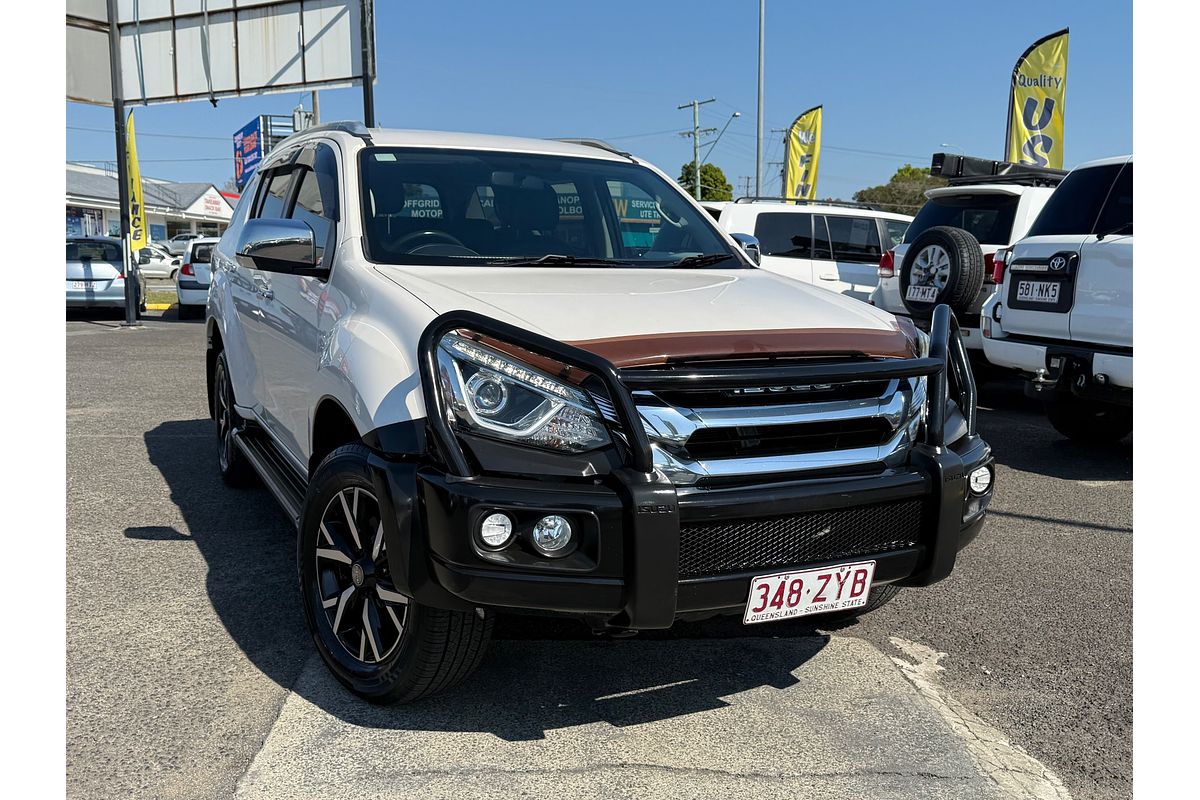 2020 Isuzu MU-X LS-T