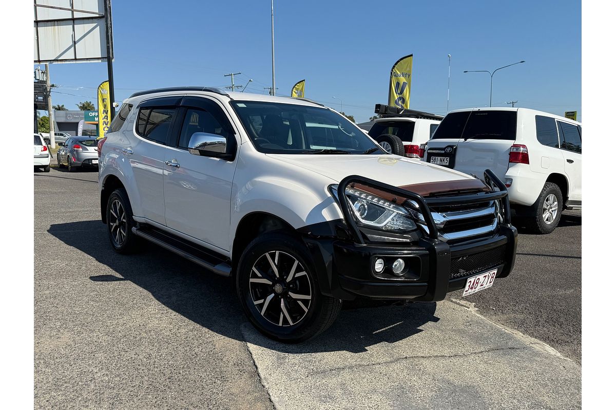 2020 Isuzu MU-X LS-T