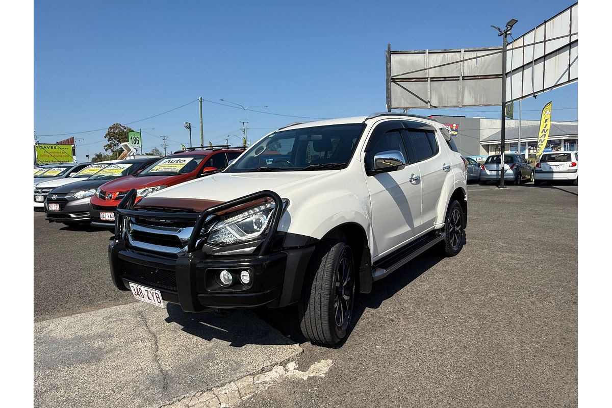 2020 Isuzu MU-X LS-T