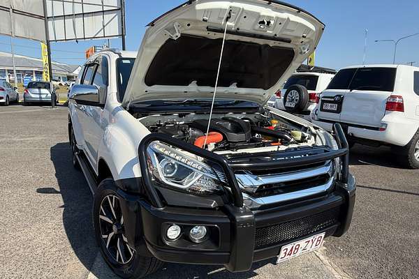 2020 Isuzu MU-X LS-T