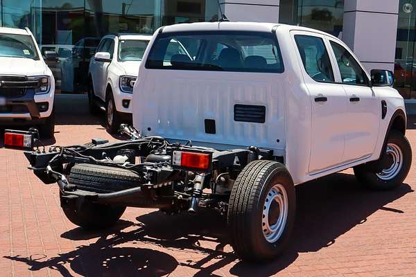 2025 Ford Ranger XL 4X4 2.0L