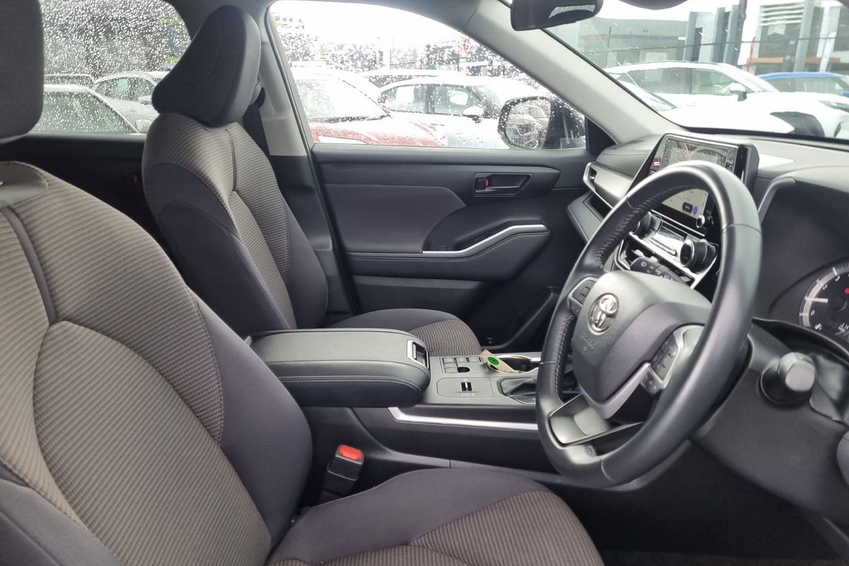 2023 Toyota Kluger GX TXUA70R