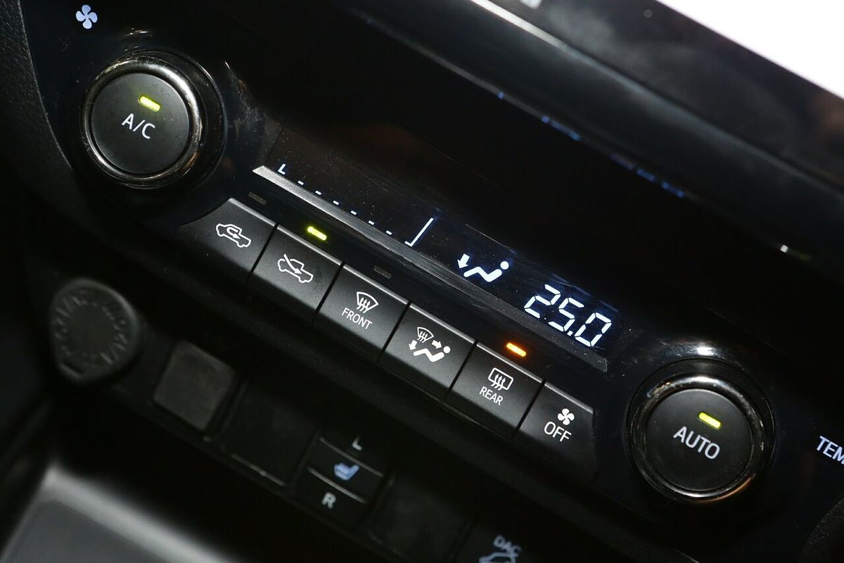2021 Toyota Hilux Rogue GUN126R 4X4