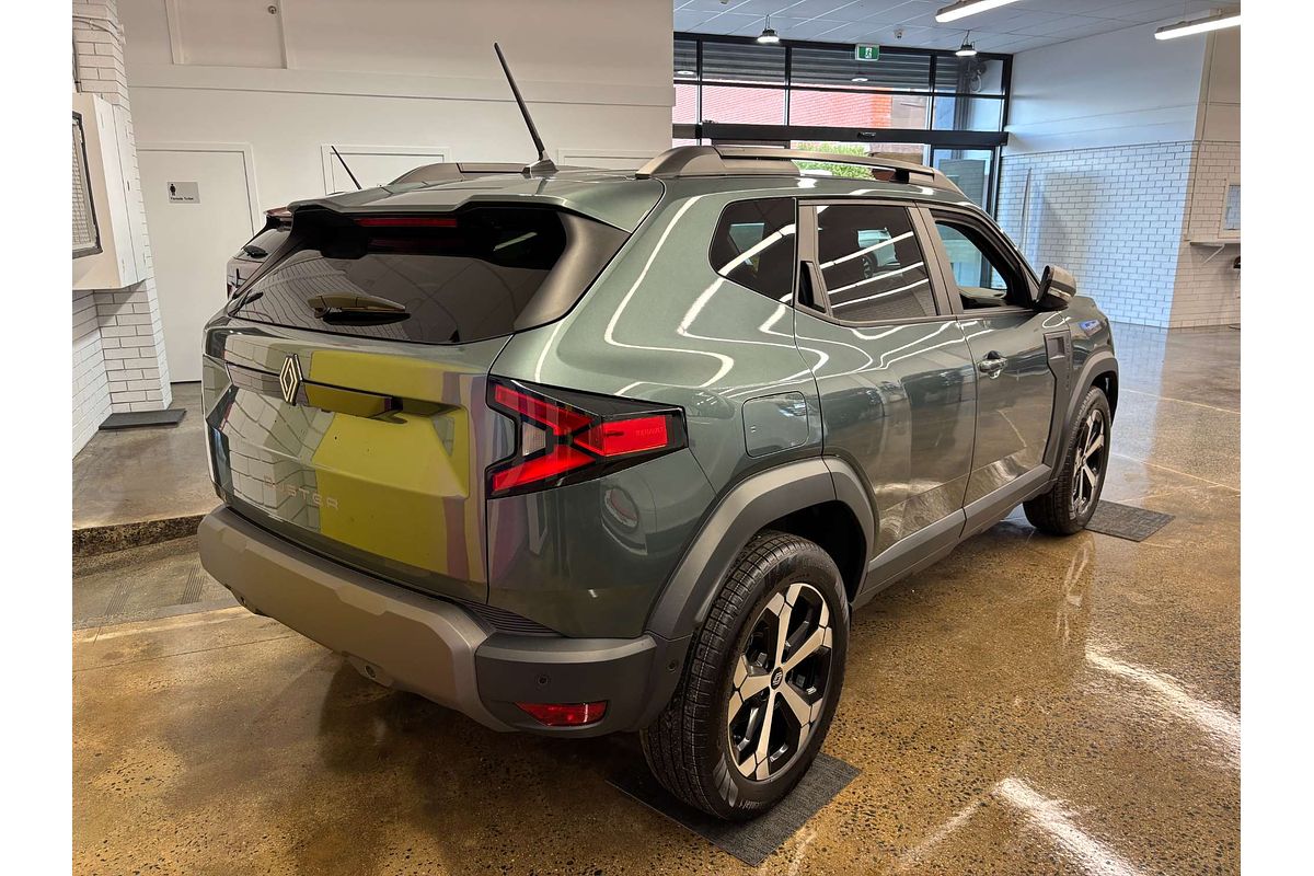 2025 Renault Duster Techno X1311