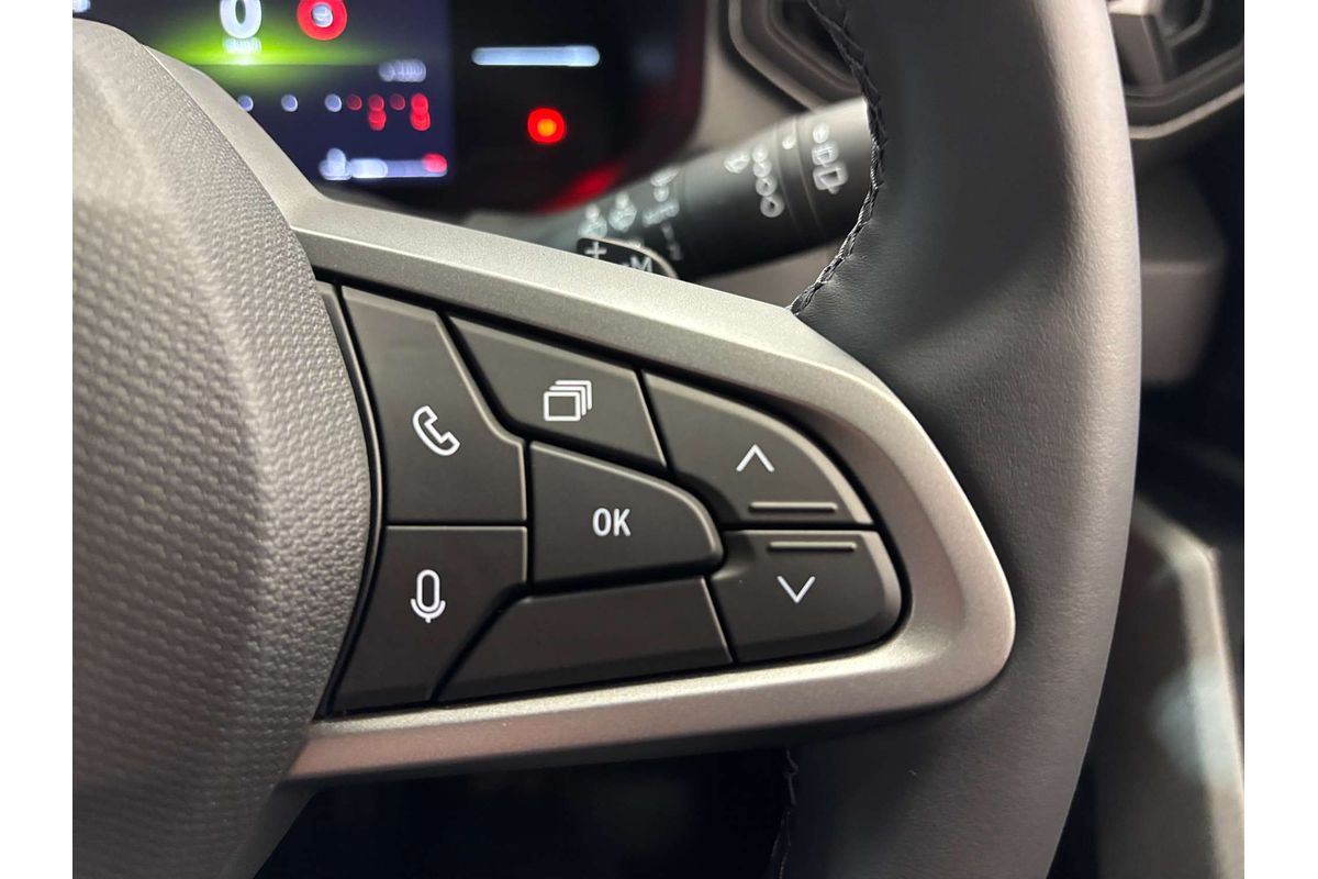 2025 Renault Duster Techno X1311