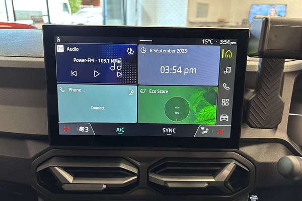 2025 Renault Duster Techno X1311