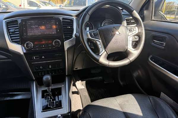2021 Mitsubishi Triton GSR MR 4X4