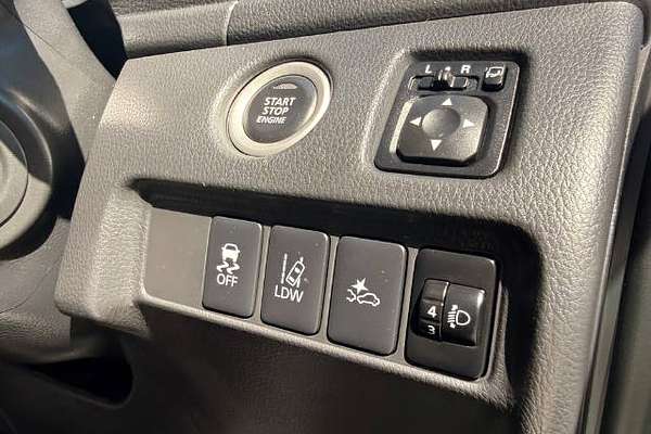 2021 Mitsubishi Triton GSR MR 4X4