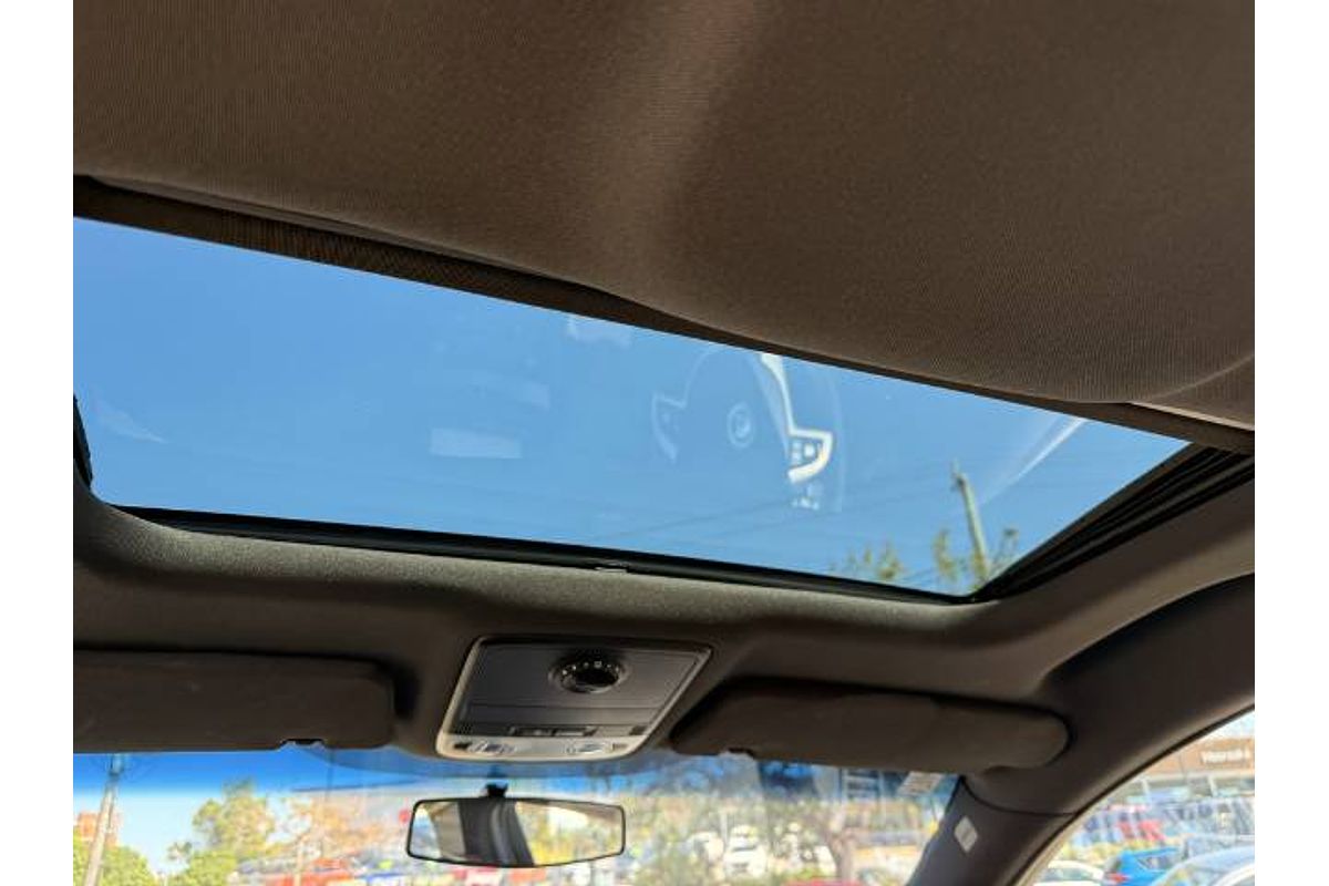 2011 Holden Special Vehicles GTS E Series 3