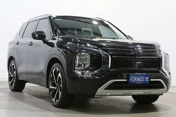 2022 Mitsubishi Outlander Exceed ZM