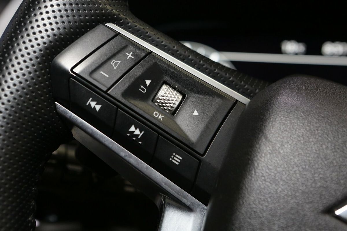 2022 Mitsubishi Outlander Exceed ZM