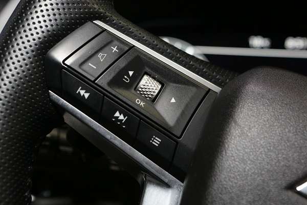 2022 Mitsubishi Outlander Exceed ZM