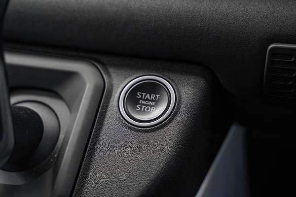 2020 Land Rover Defender 110 D240 SE L663