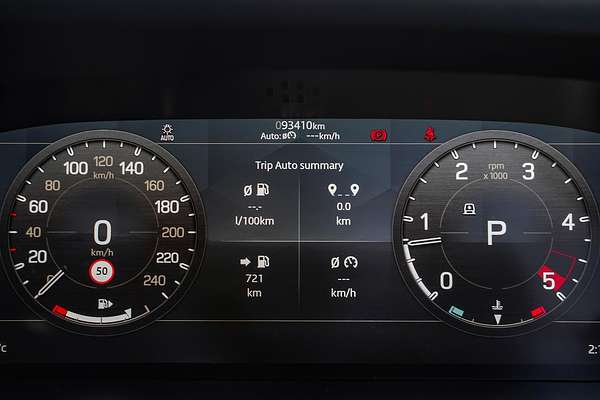 2020 Land Rover Defender 110 D240 SE L663